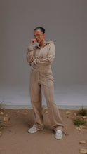 Load image into Gallery viewer, Women&#39;s Construct Jogging Bottoms - Iced Coffee