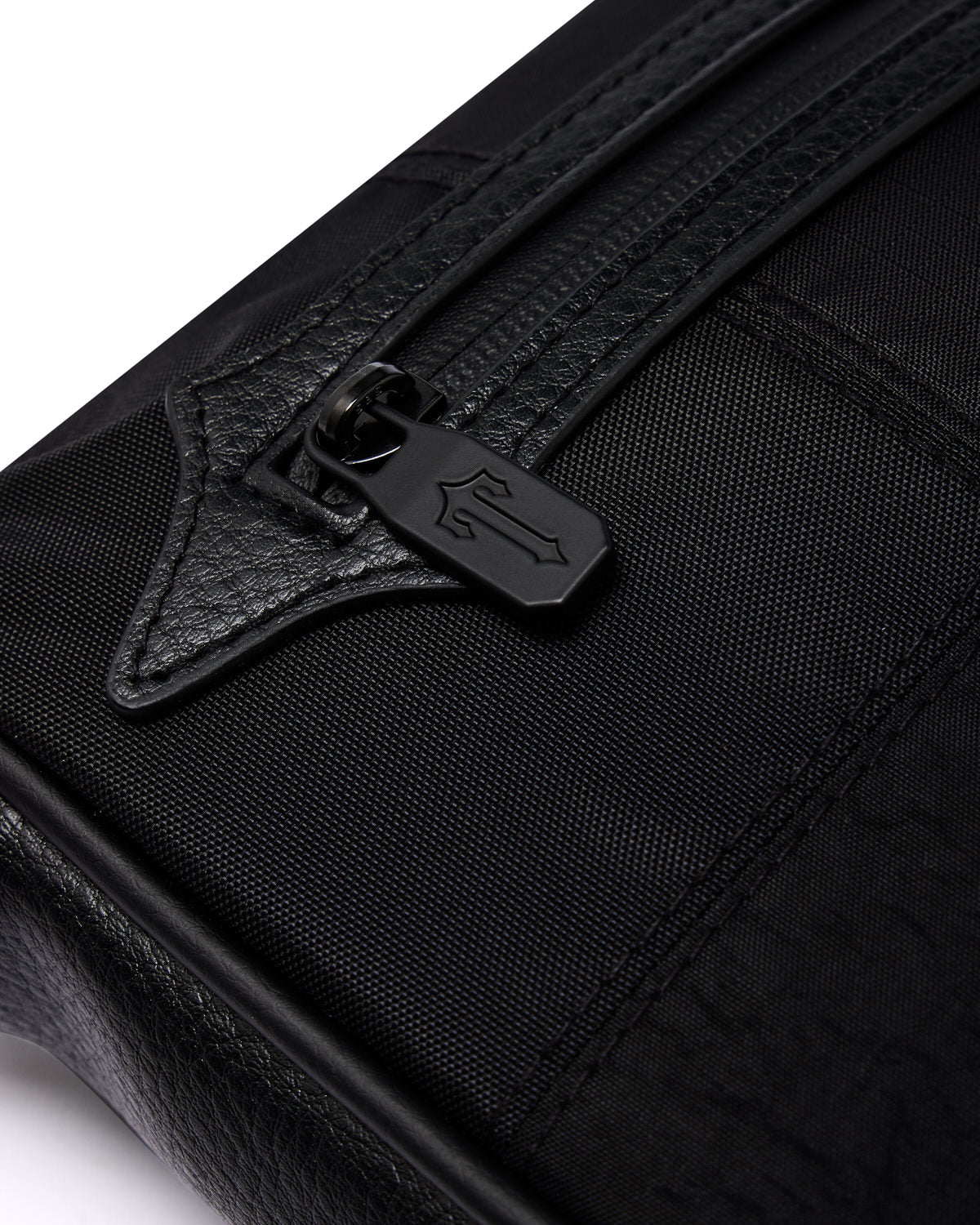 Construct Messenger Bag - Black