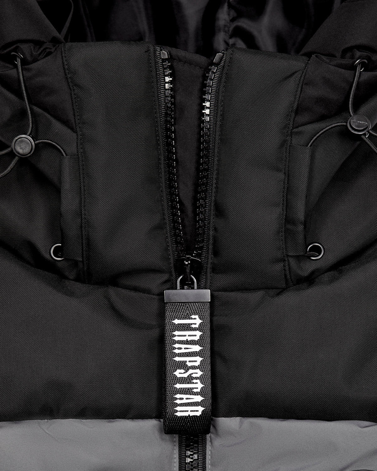 Decoded AW23 Puffer - Black/ Grey