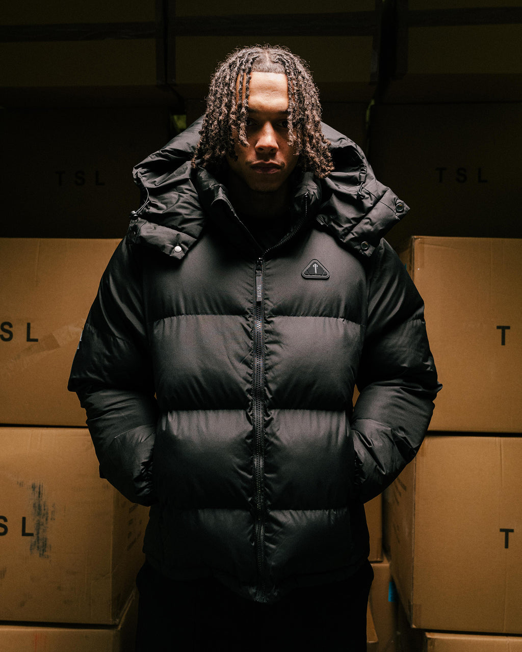 Irongate Arch Puffer - Blackout