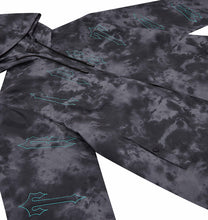 Load image into Gallery viewer, Pigment Irongate Windbreaker - Black