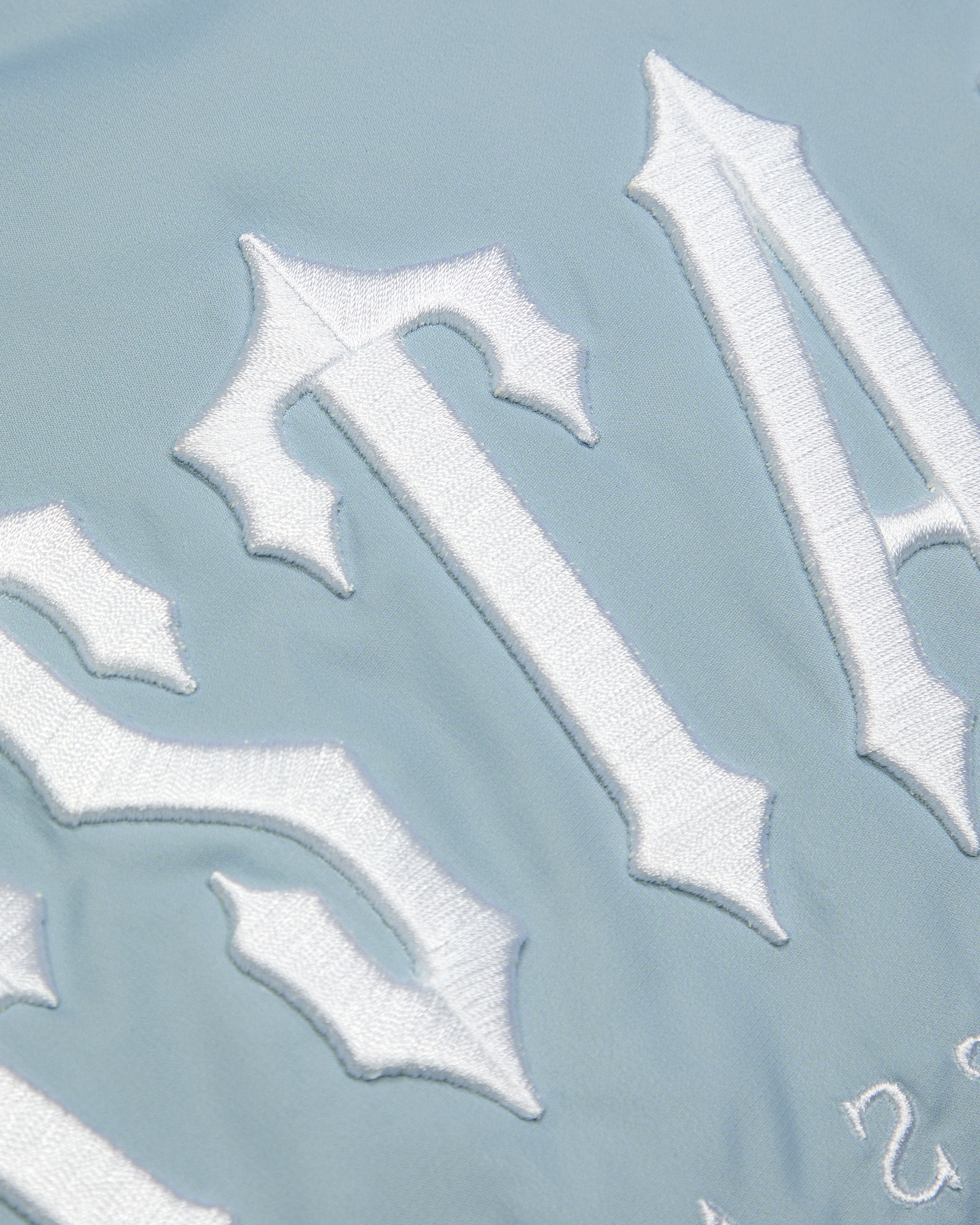 Irongate Arch Gilet - Blue Gradient