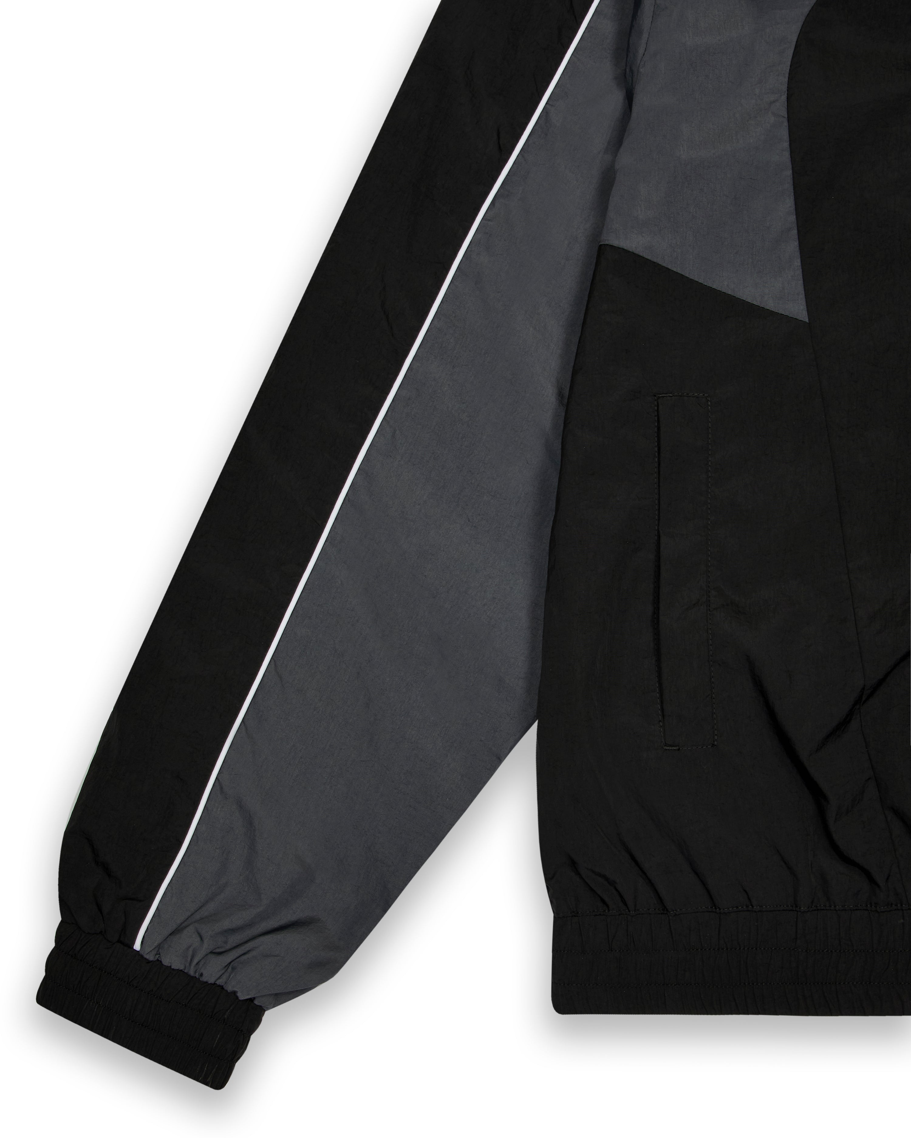 Irongate Arch Shellsuit - Black
