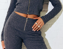 Load image into Gallery viewer, Women&#39;s Jacquard Fitted Trousers - Grey