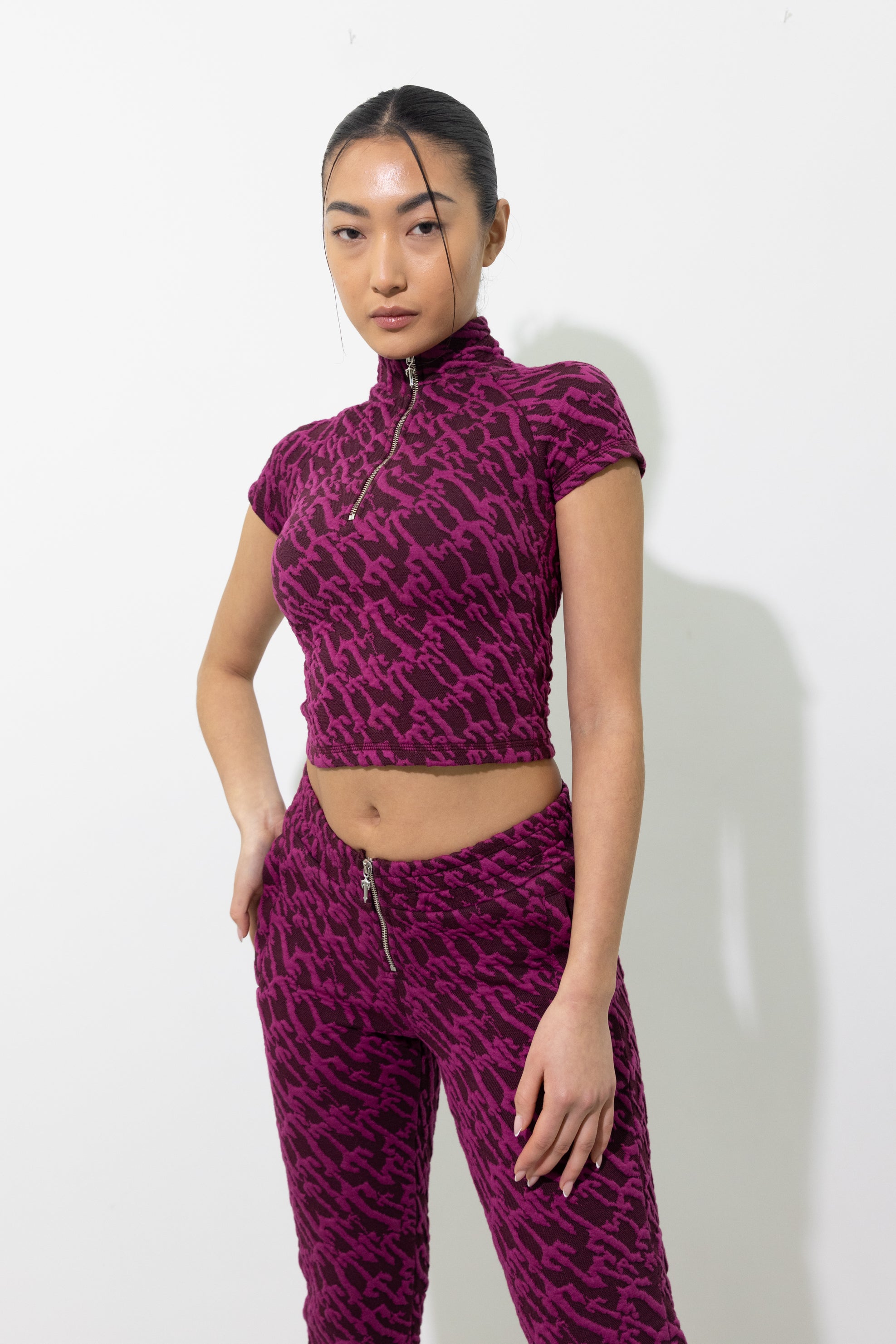 Trapstar Women's Jacquard Fitted Zip Crop Top - Burgundy Pink