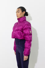Load image into Gallery viewer, Women&#39;s Cropped T Jacquard Puffer - Fuchsia Pink